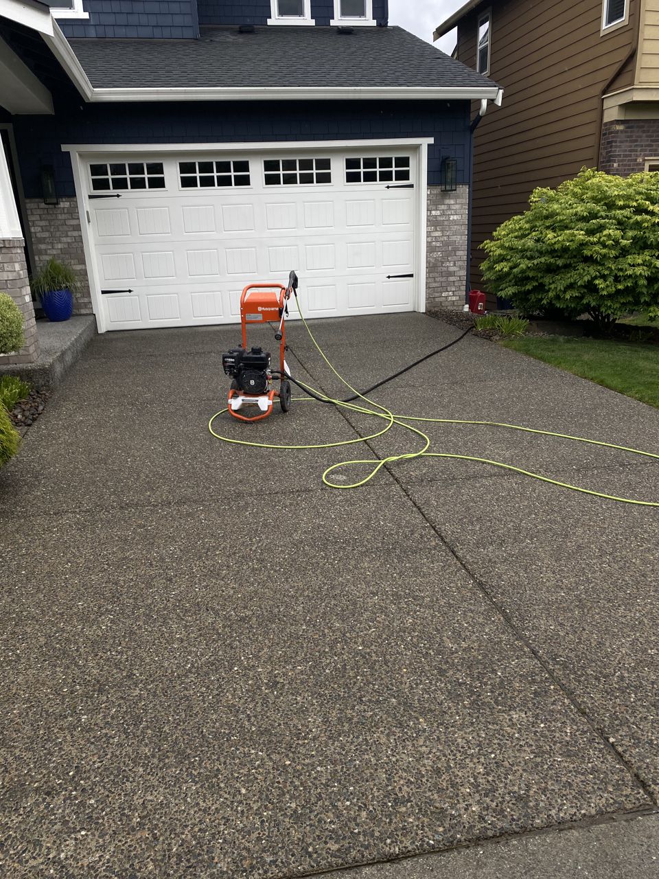 Driveway Refresh — pressure washing job in Rose Hill, Redmond & the Eastside, by AJ Wash & Landscape